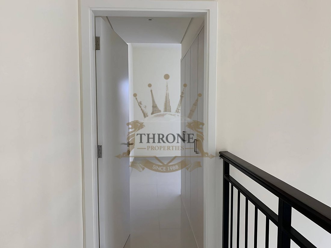Townhouse in Damac Hills 2, Dubai, United Arab Emirates 5 - 18450578