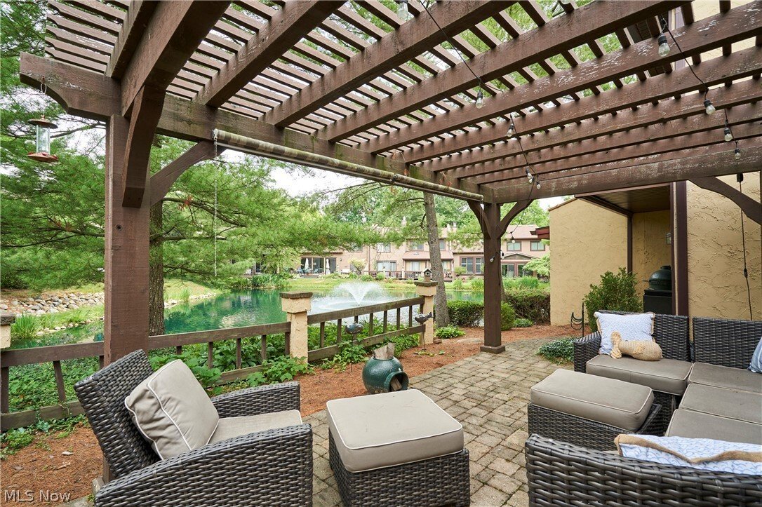 Condo in Akron, Ohio, United States 2 - 18449166