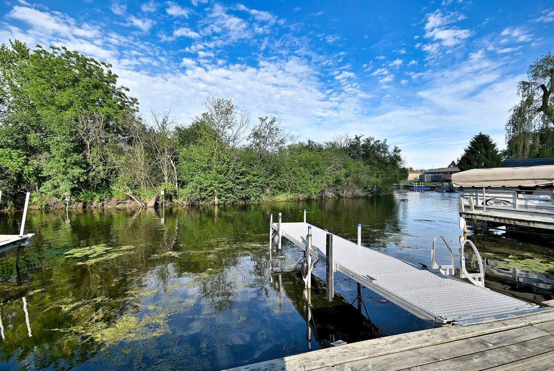 House in Fox Lake, Illinois, United States 5 - 18450702