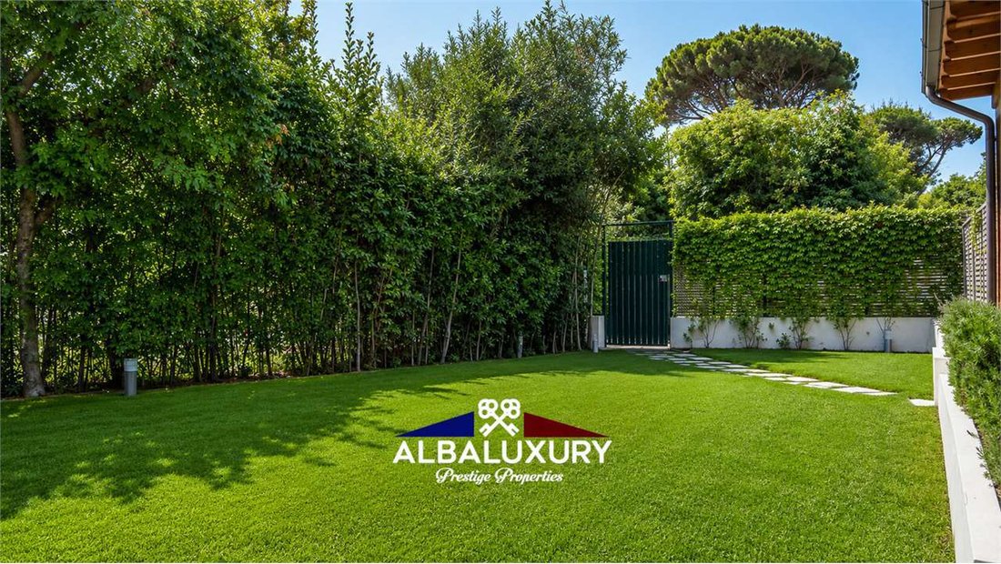 Villa in Vittoria Apuana, Forte dei Marmi, Tuscany 5 - 15347293