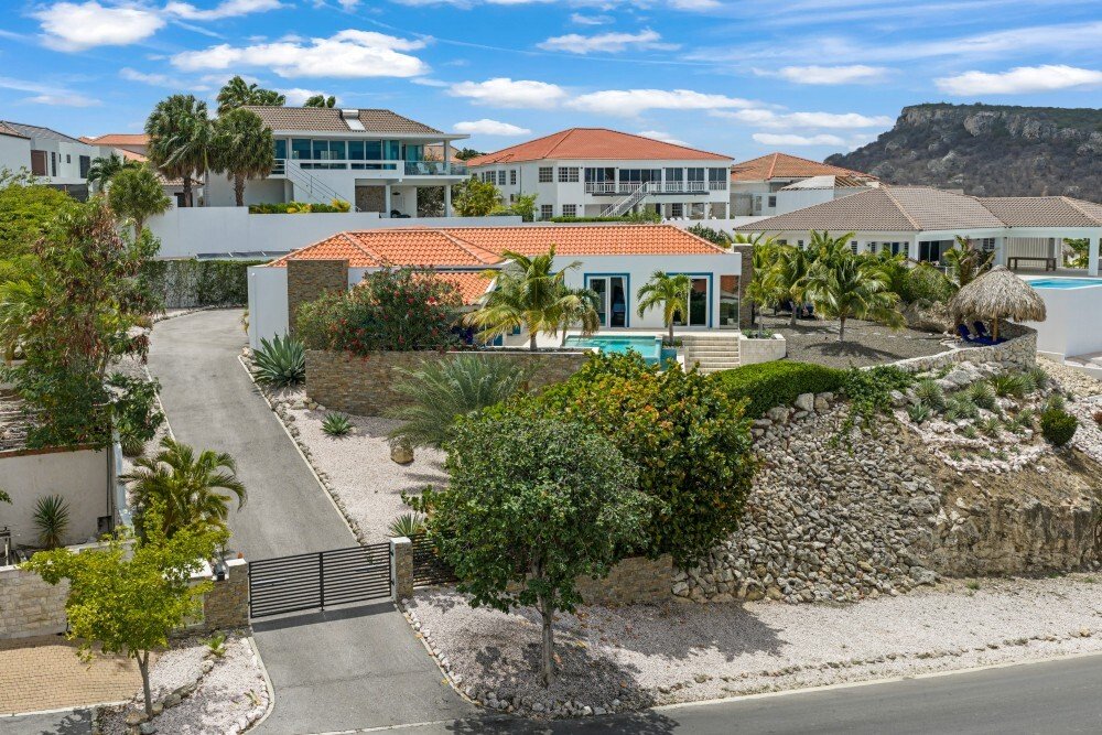 House in Willemstad, Curaçao, Curaçao 2 - 18447717