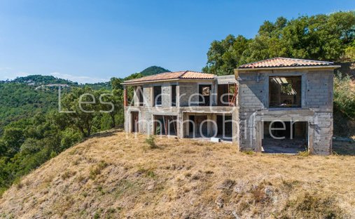 House in Les Adrets-de-l'Estérel, Provence-Alpes-Côte d'Azur, France 1