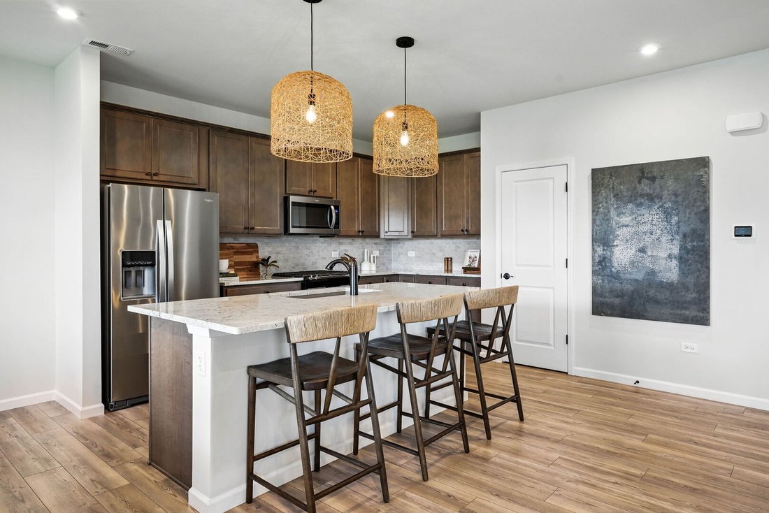 House in Oswego, Illinois, United States 2 - 18447318