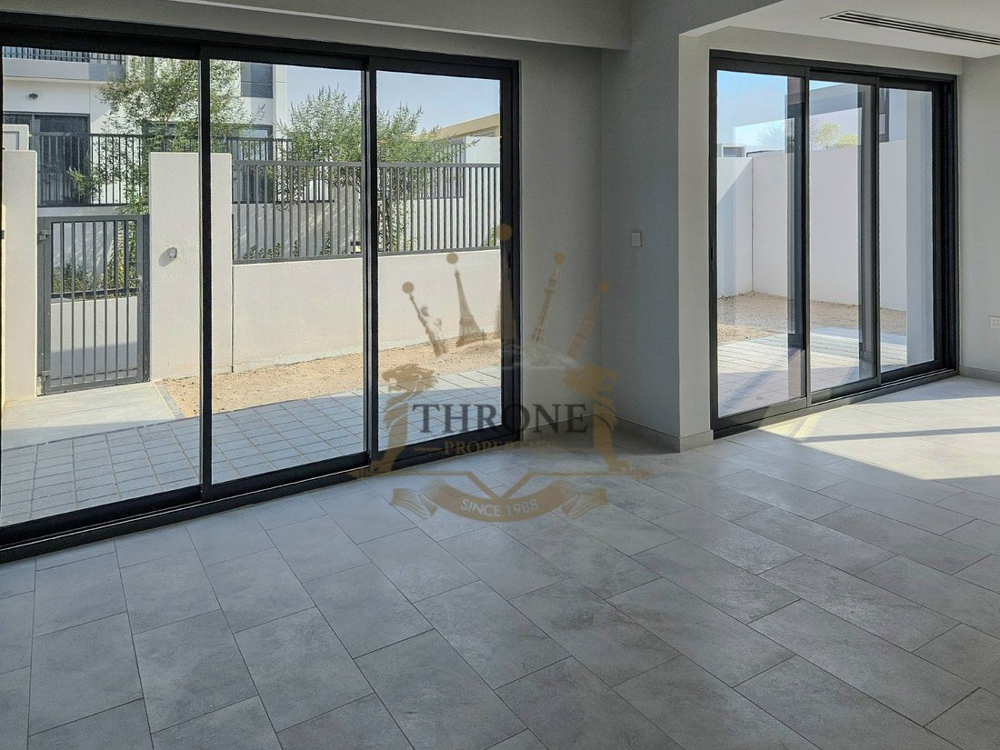 Townhouse in Wadi Al Safa 5, Wadi Al Safa, Dubai 3 - 18449492