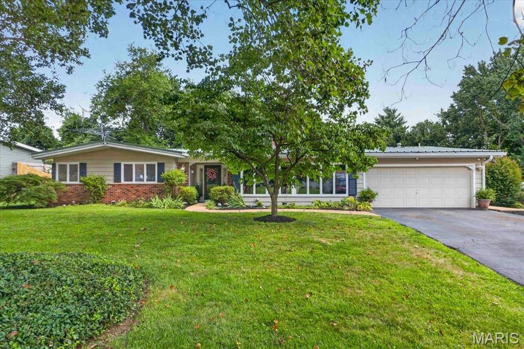 House in Kirkwood, Missouri, United States 1 - 18449427
