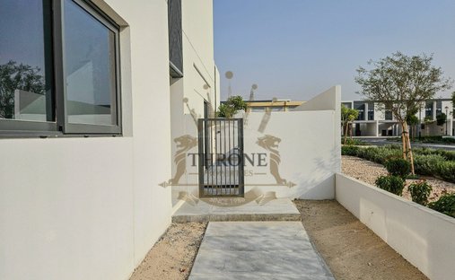 Townhouse in Wadi Al Safa 5, Wadi Al Safa, Dubai 1