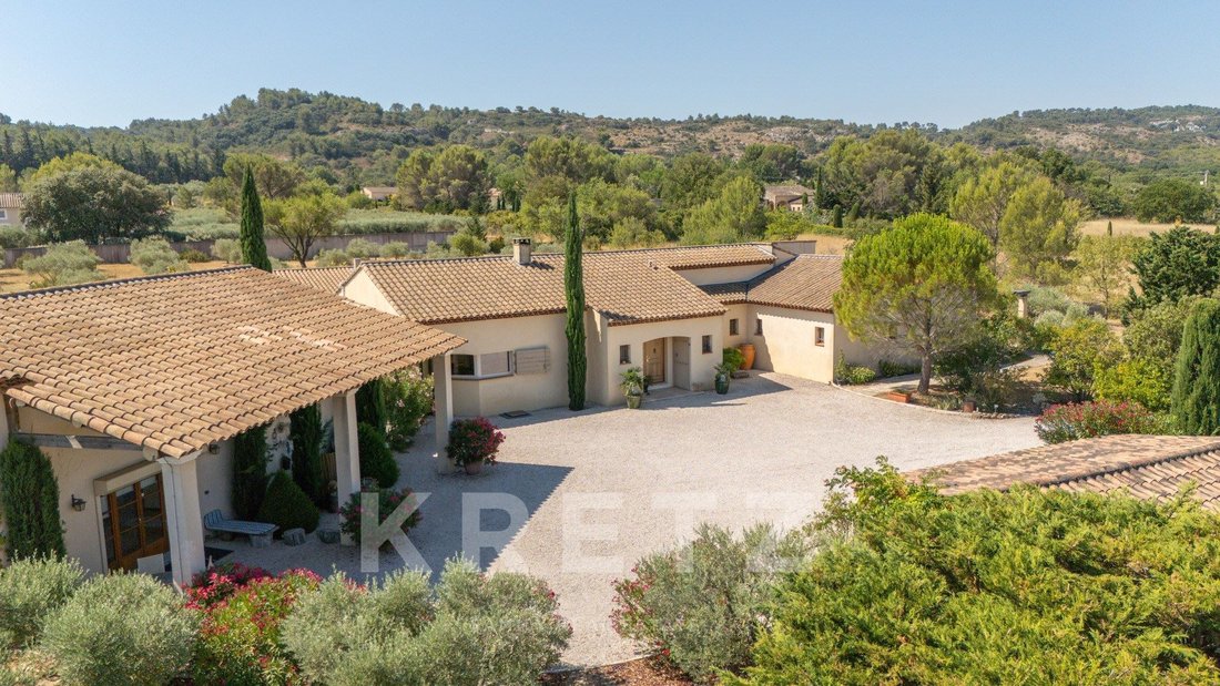 House in Alleins, Provence-Alpes-Côte d'Azur, France 1 - 18451486
