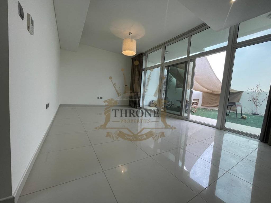 Townhouse in Damac Hills 2, Dubai, United Arab Emirates 3 - 18449162