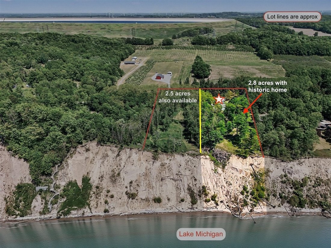 House in Pentwater, Michigan, United States 3 - 18446411
