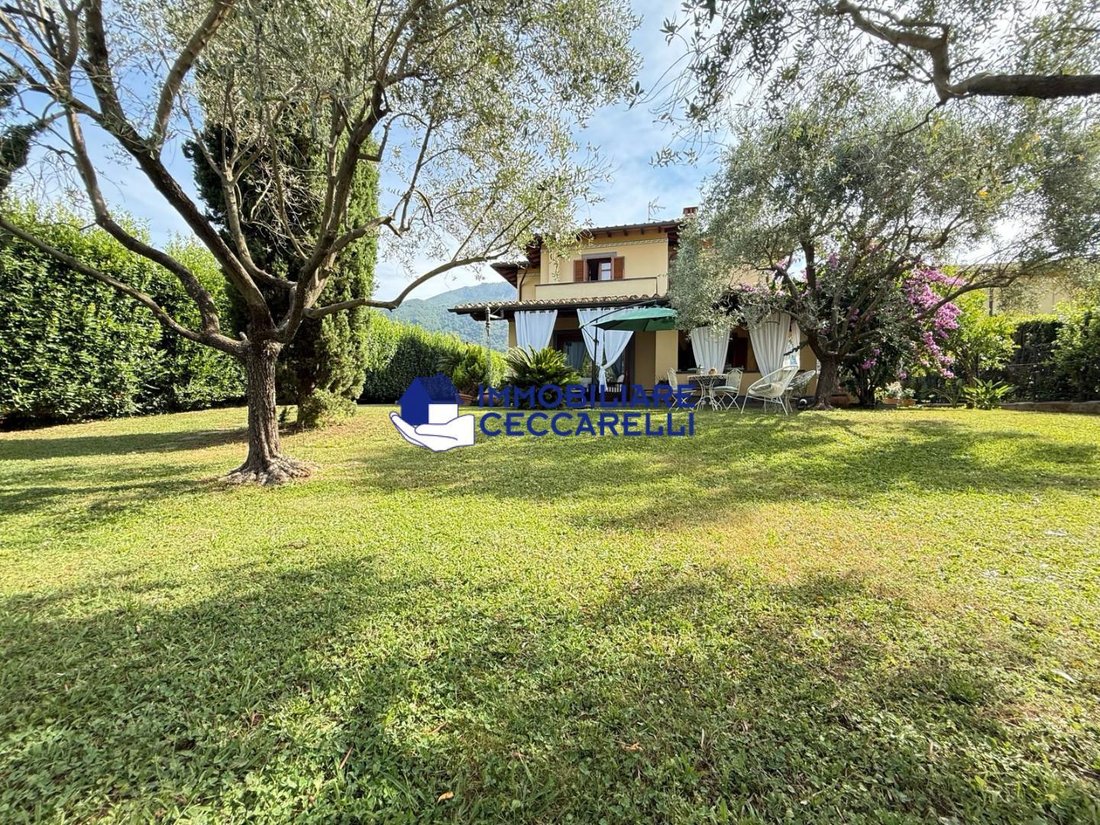 Villa in Mirteto, Massa, Tuscany 4 - 18449704