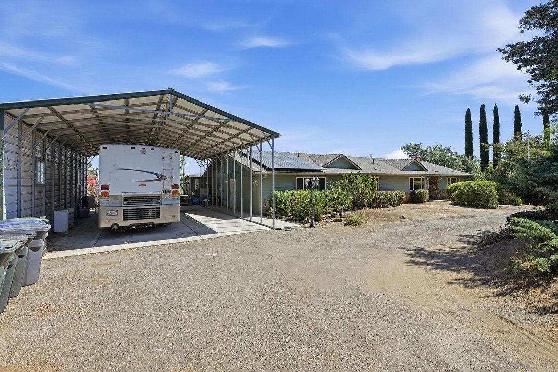 House in El Cajon, California, United States 5 - 18449531