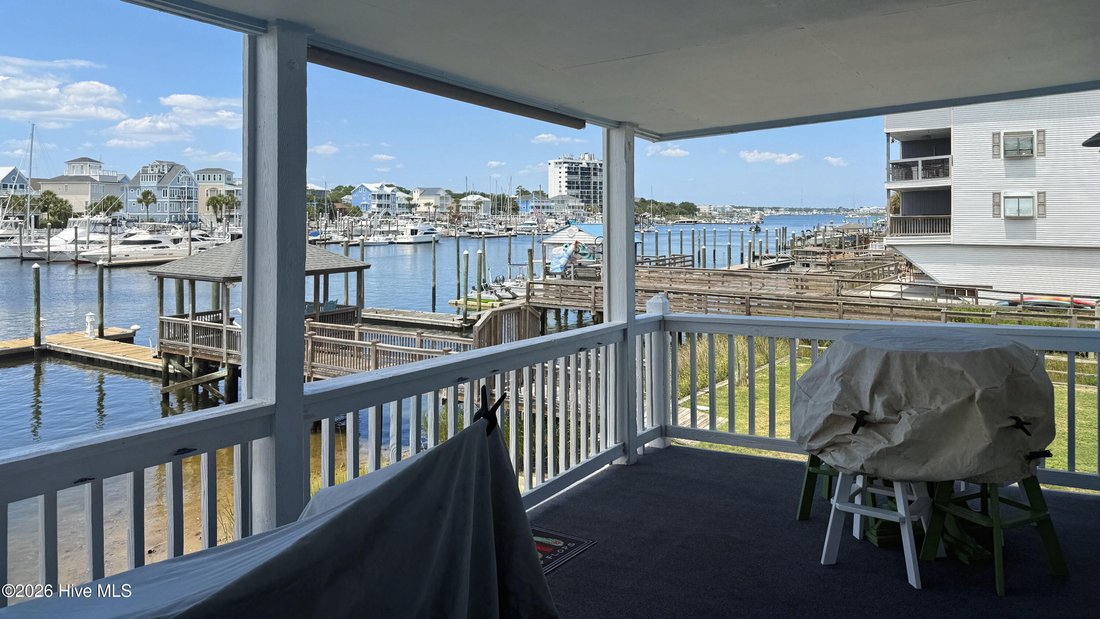 Condo in Carolina Beach, North Carolina, United States 1 - 18450332