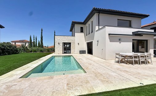 House in Montesquieu-des-Alberes, Occitania, France 1