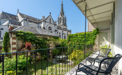 Villa in Grammont, Tours, France 1