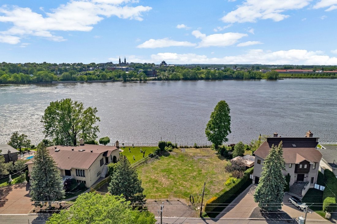 Land in Montreal, Quebec, Canada 5 - 18452243