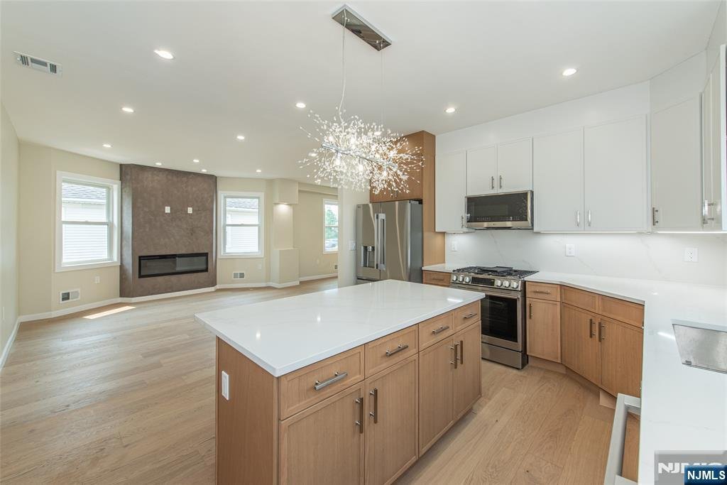 House in Wayne, New Jersey, United States 4 - 18450754