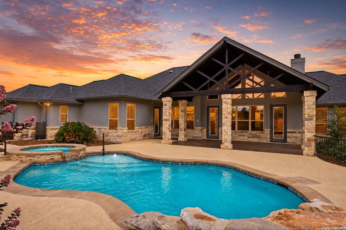 House in New Braunfels, Texas, United States 2 - 18447203