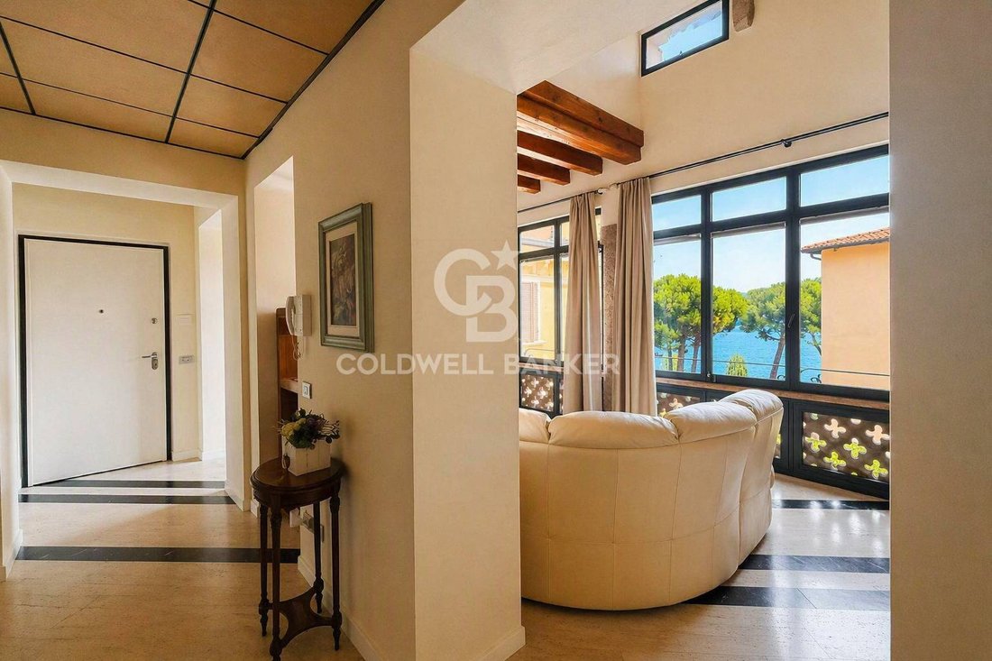Apartment in Salo, Lombardy, Italy 3 - 18452187
