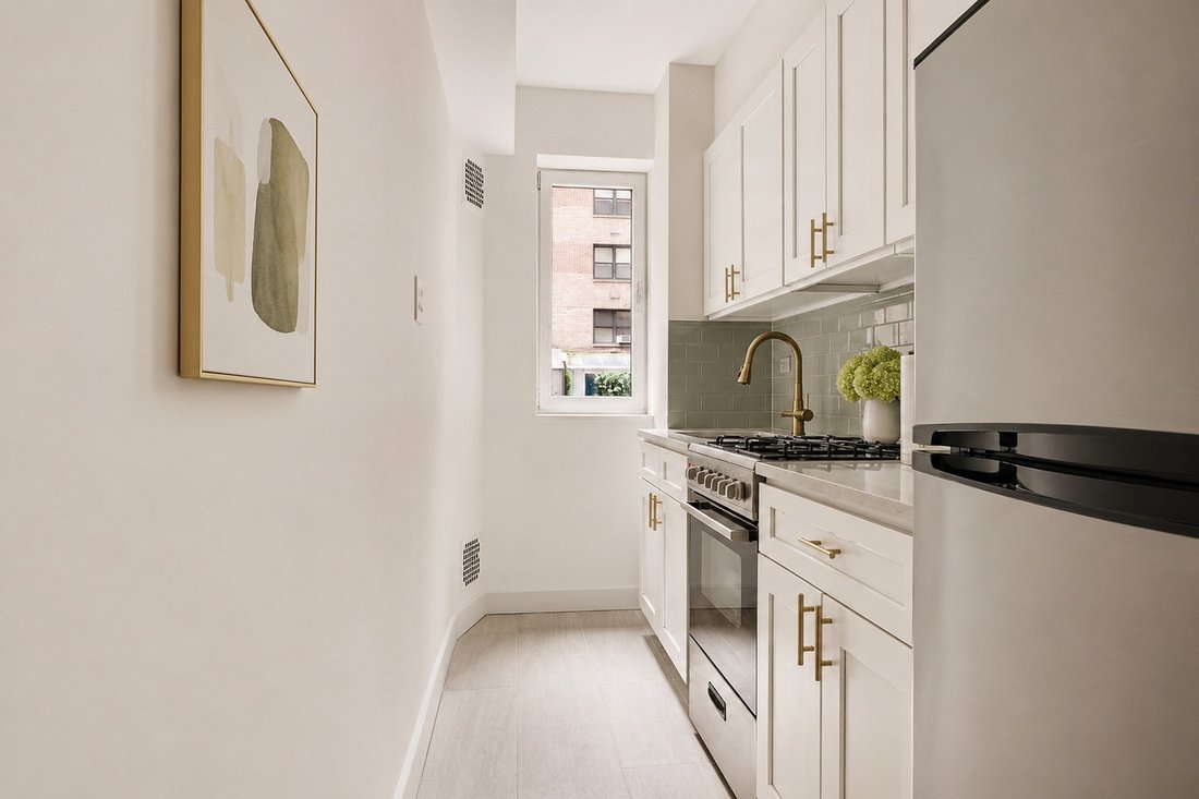 Co Op in New York, New York, United States 3 - 18452211