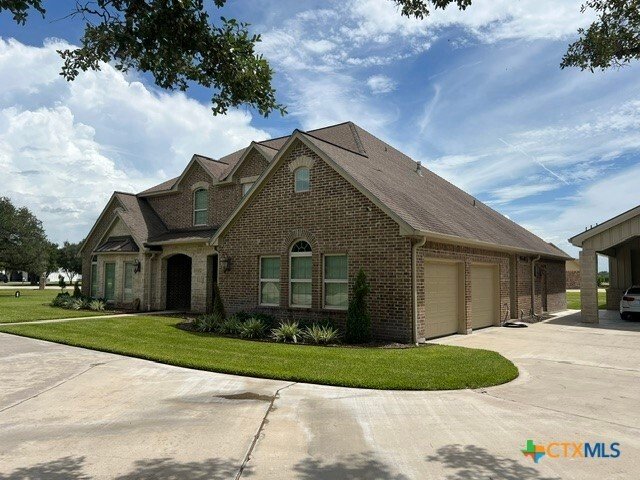 House in Inez, Texas, United States 3 - 18445946