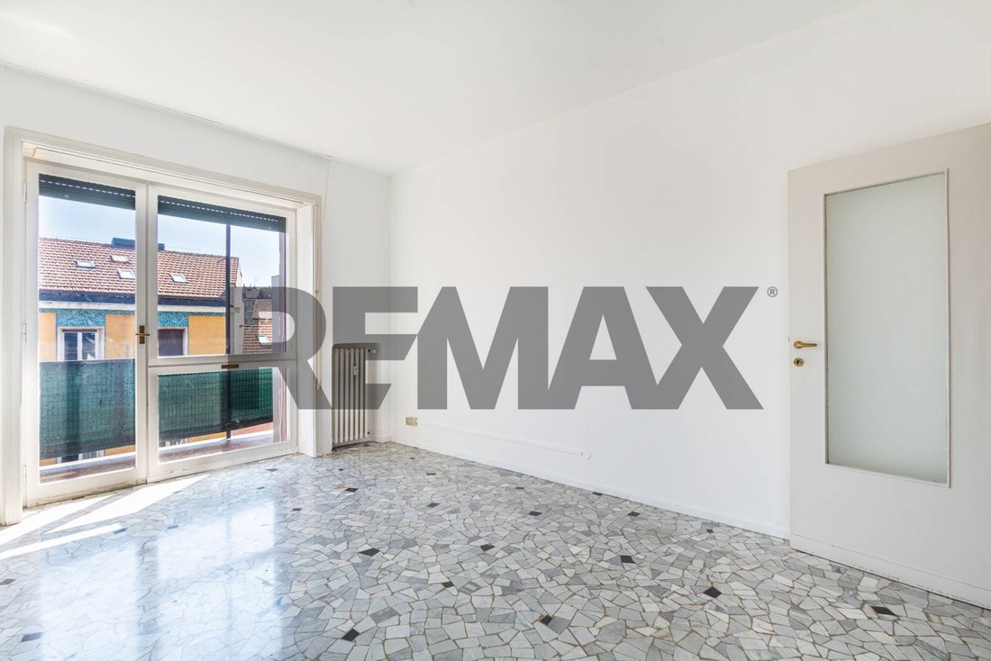 Apartment in Sempione, Milan, Italy 3 - 18452175