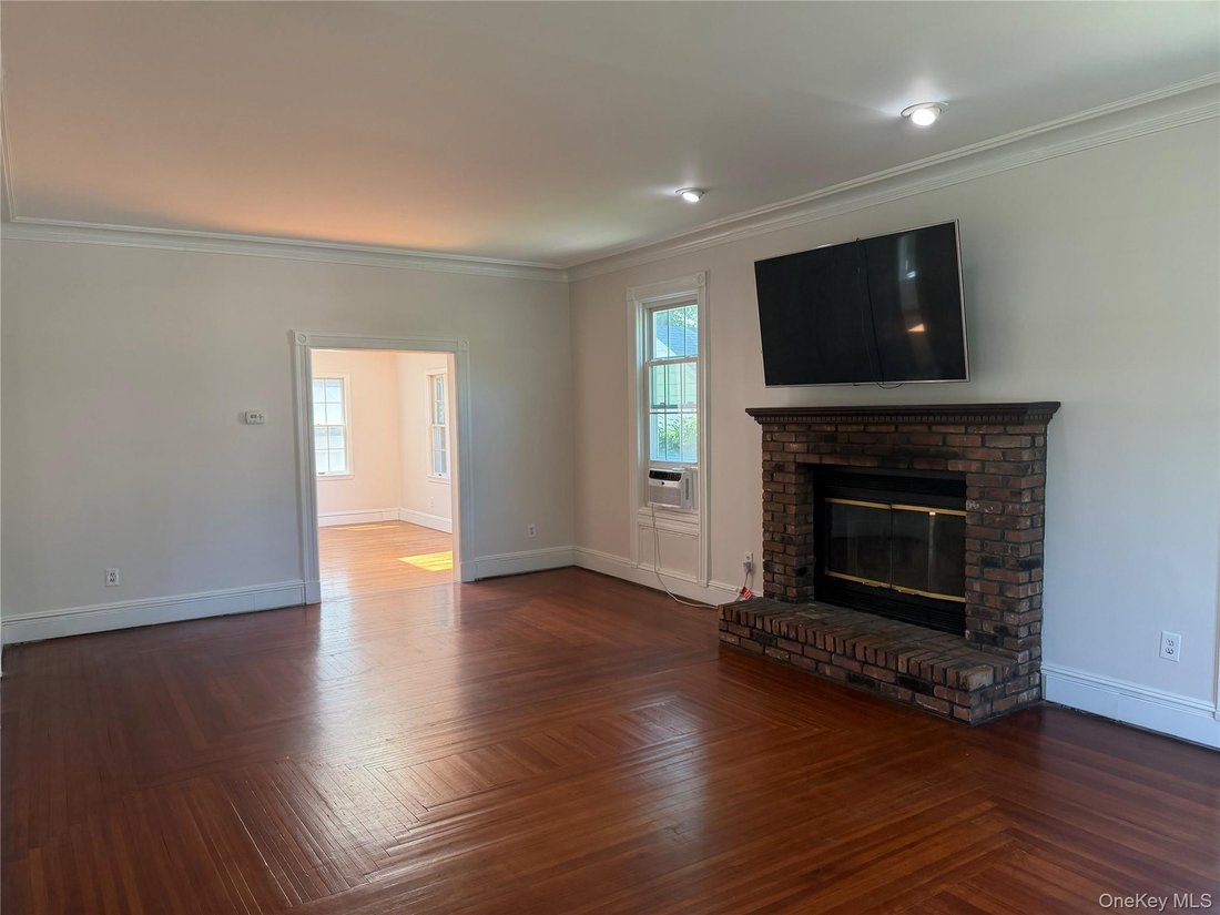 House in Old Brookville, New York, United States 5 - 18451400