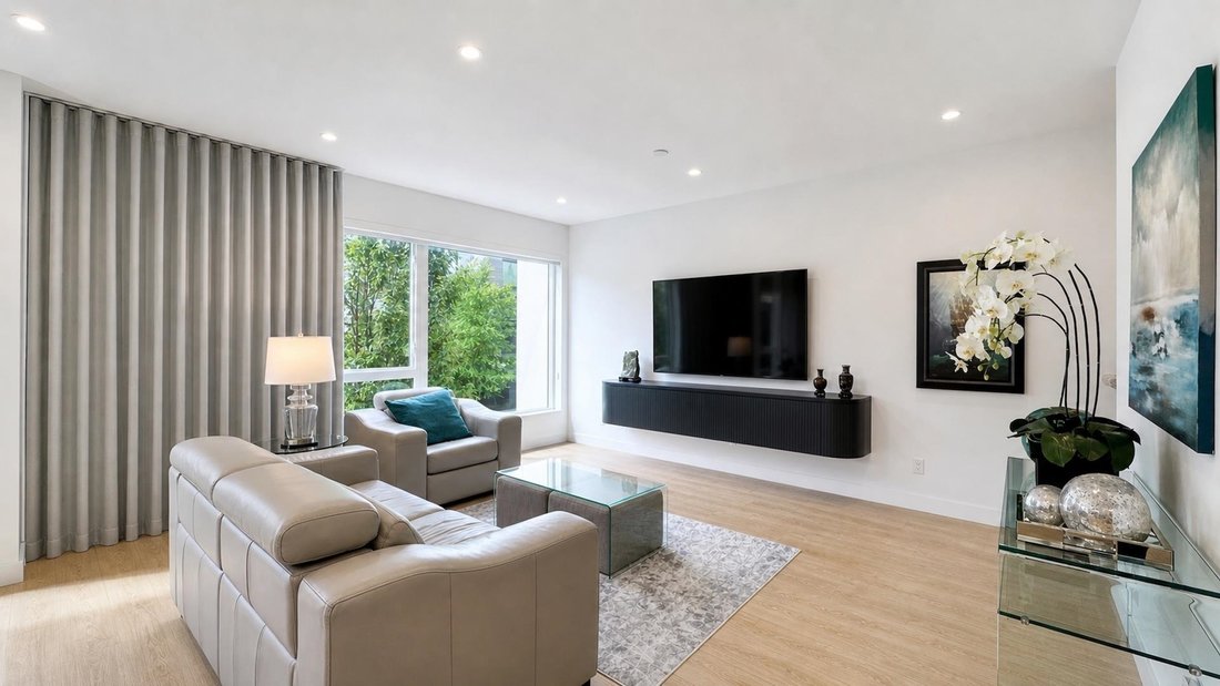 House in North Vancouver, British Columbia, Canada 1 - 18452366