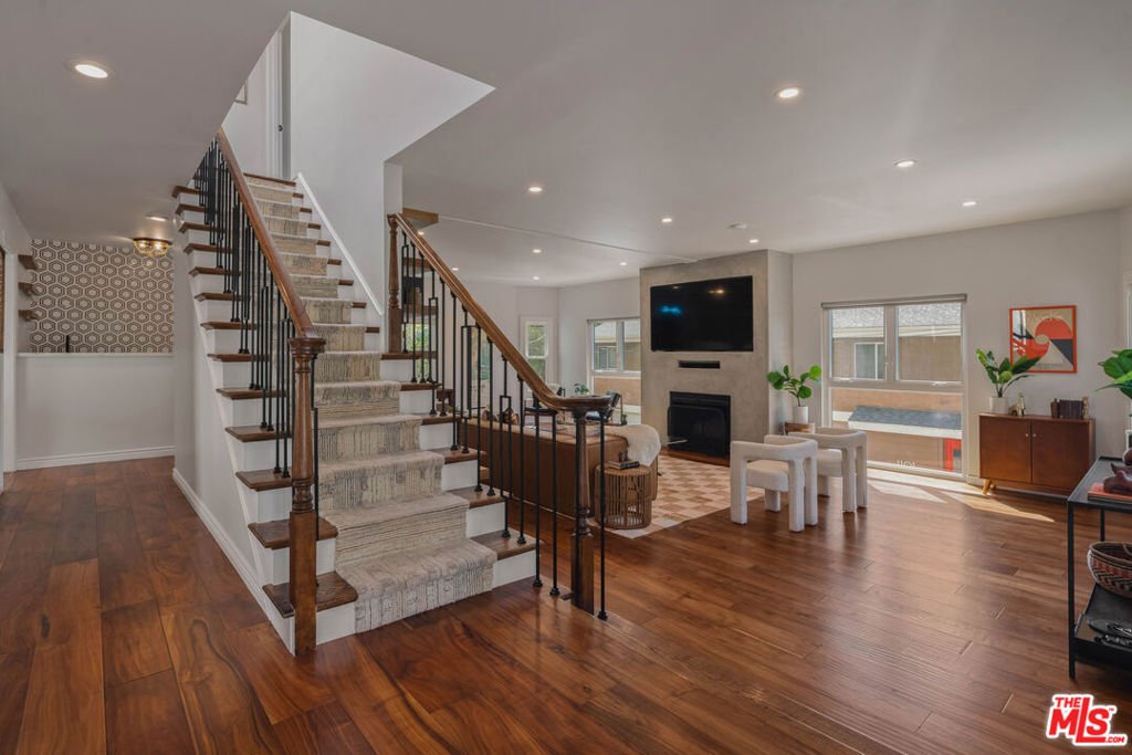 House in Los Angeles, California, United States 3 - 18449825