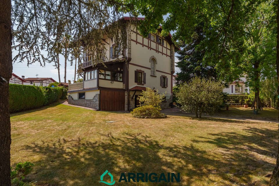House in Irun, Basque Country, Spain 3 - 18446082