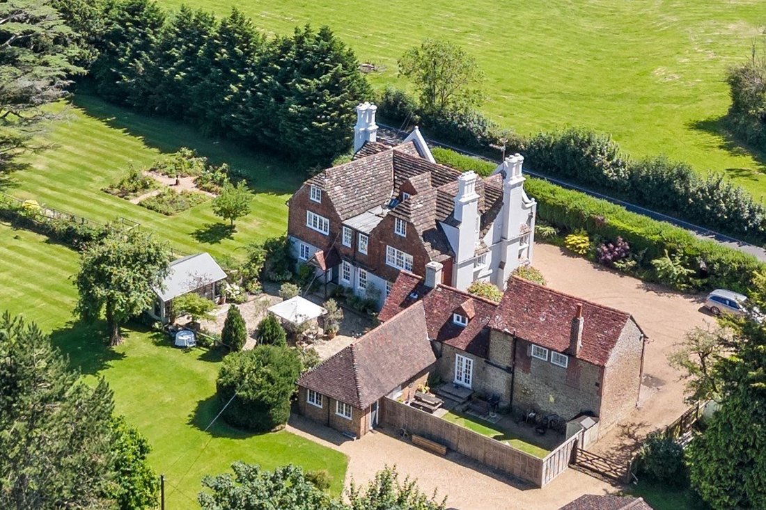 House in Cowfold, England 4 - 18446566