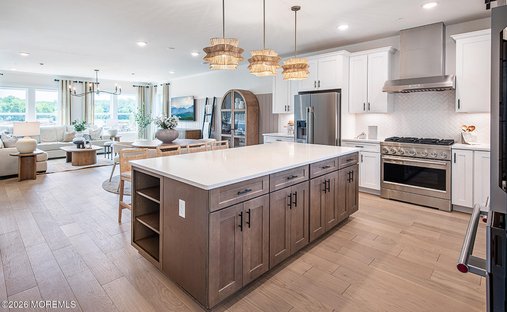 Condo in Marlboro Township, New Jersey, United States 1