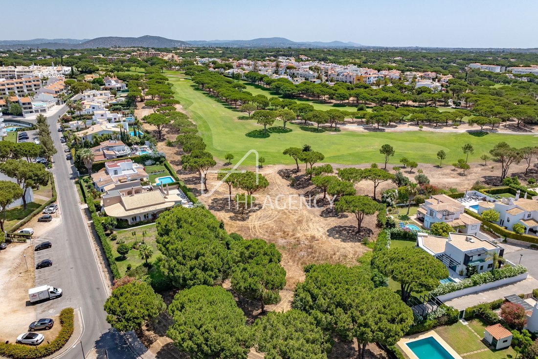 Villa in Quarteira, Algarve, Portugal 3 - 18448587