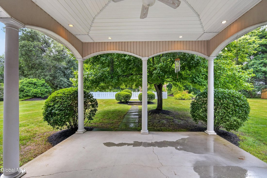 House in Ballston, New York, United States 3 - 18447214