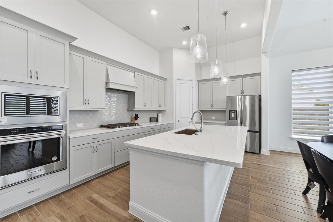 House in Houston, Texas, United States 3 - 18446766