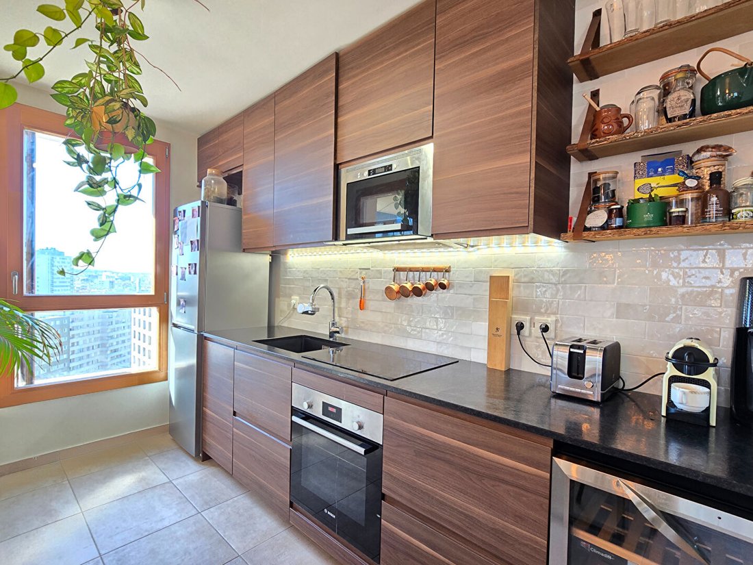 Apartment in Clignancourt-Jules Joffrin, Paris 18e Arrondissement, Paris 3 - 18447534