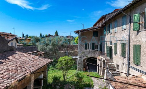 Gargnano, Lombardy, Italy 1