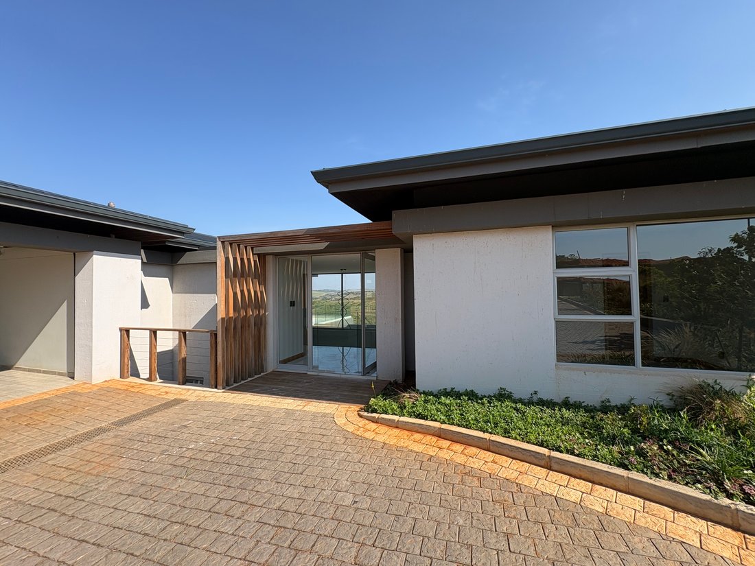 Country House in Port Zimbali, KwaZulu-Natal, South Africa 2 - 18448427