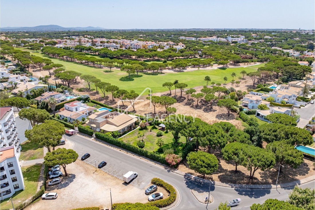 Villa in Quarteira, Algarve, Portugal 5 - 18448587