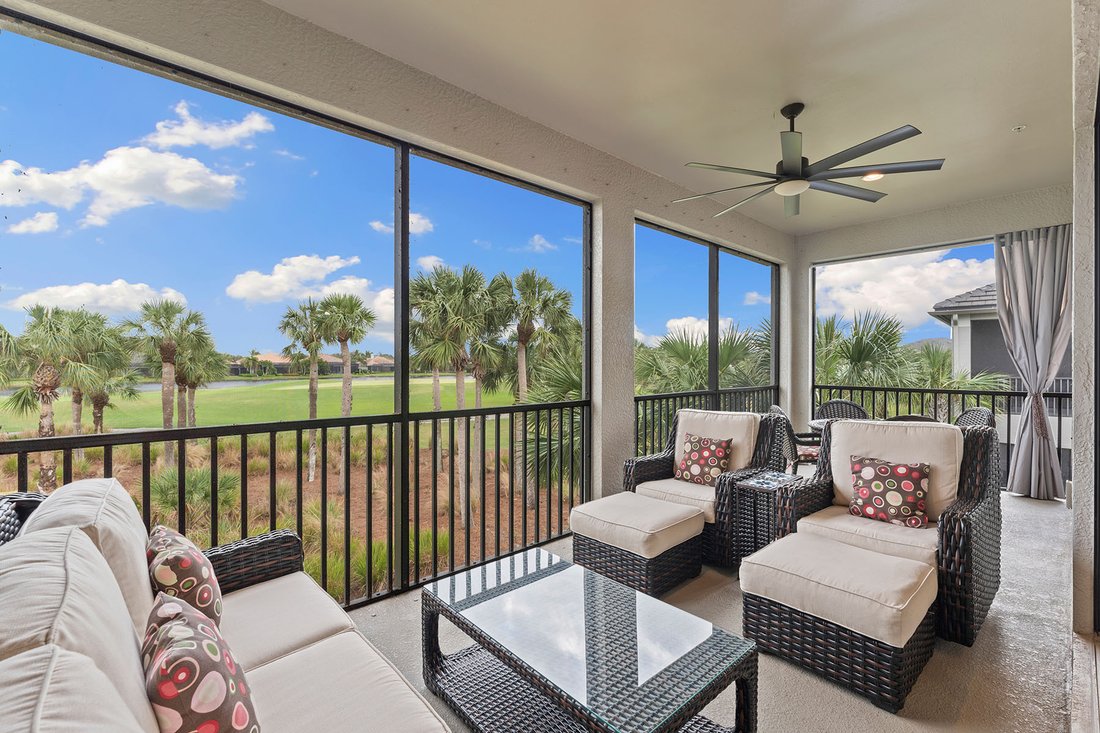 Condo in Naples, Florida, United States 4 - 18452385