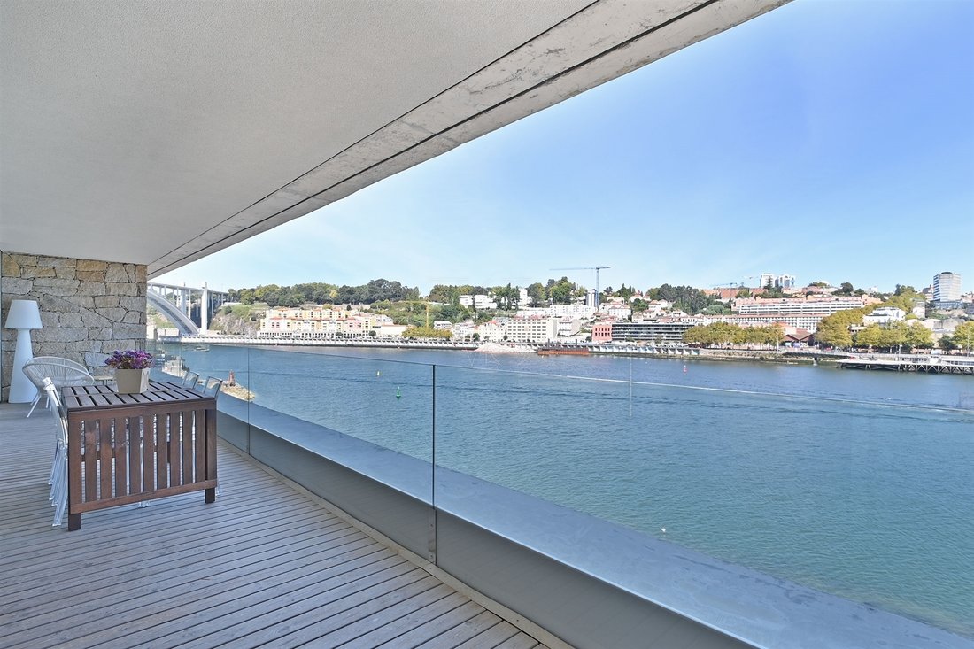 Apartment in Santa Marinha e Sao Pedro da Afurada, Porto District, Portugal 5 - 17473056