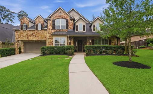 House in Pinehurst, Texas, United States 1