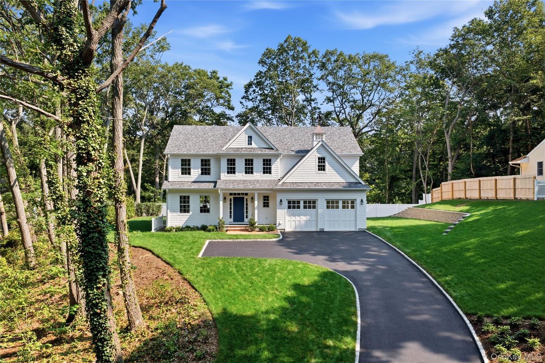 House in Cold Spring Harbor, New York, United States 2 - 18448565