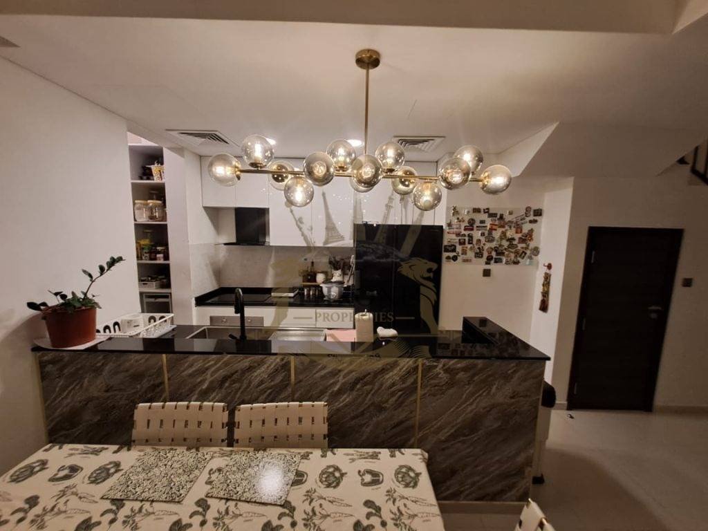 Townhouse in Damac Hills 2, Dubai, United Arab Emirates 4 - 18449915