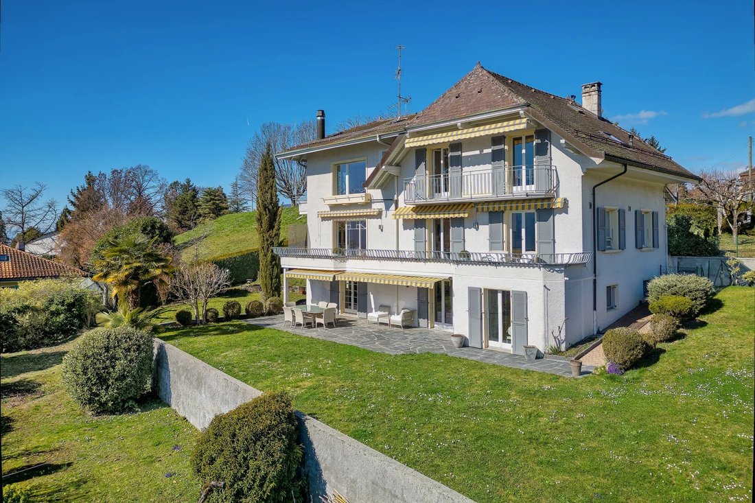 House in Blonay - Saint-Légier, Vaud, Switzerland 1 - 18448617