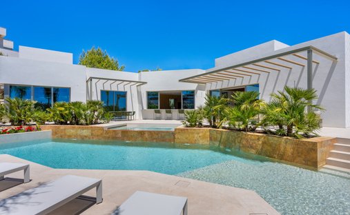 Villa in Orihuela, Valencian Community, Spain 1