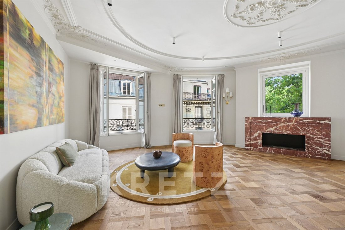Apartment in Invalides, Paris 7e Arrondissement, Paris 2 - 18451493
