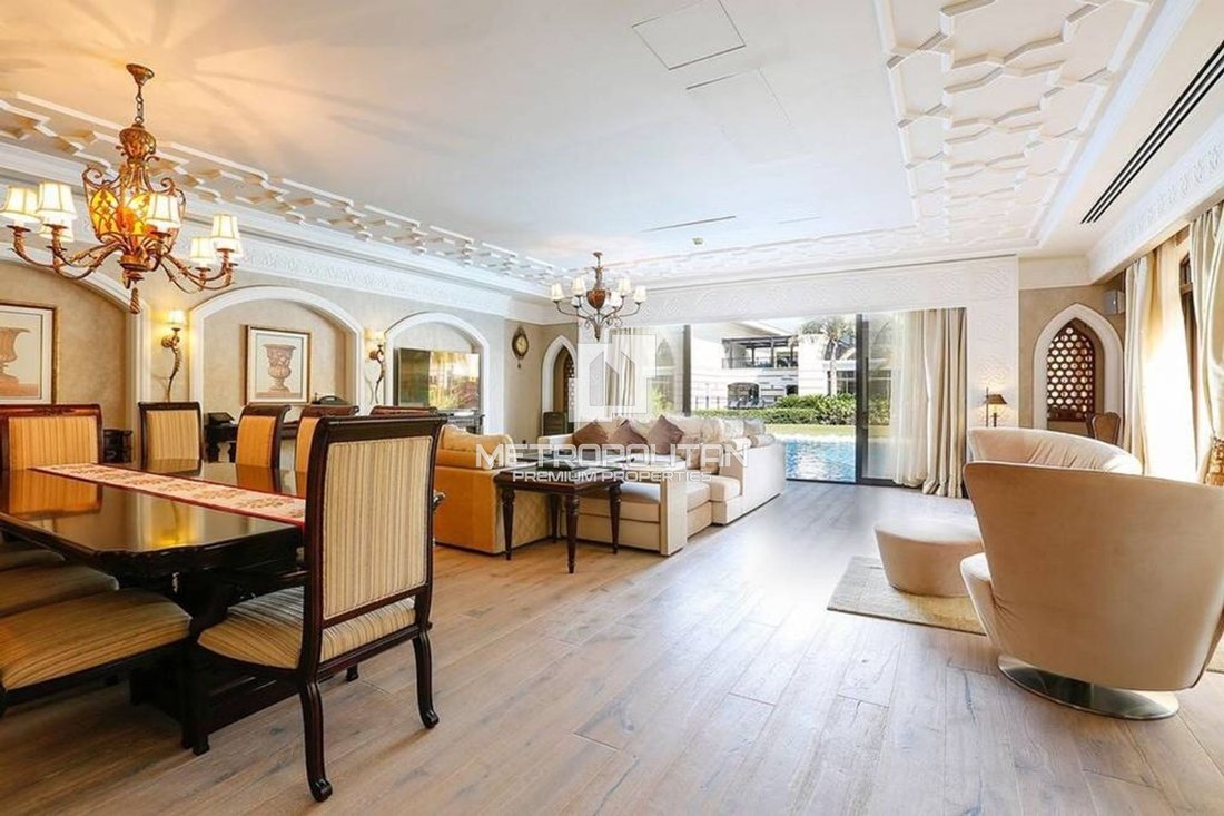 Villa in Palm Jumeirah, Dubai, United Arab Emirates 2 - 18447773