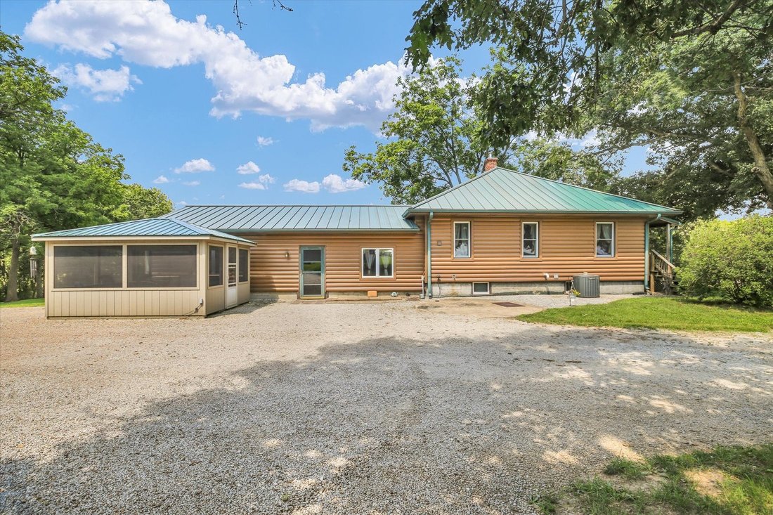 House in Monticello, Illinois, United States 2 - 18450634