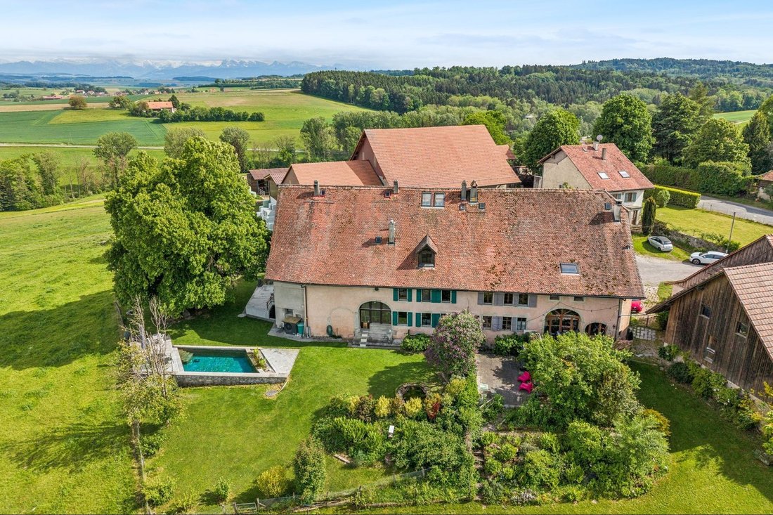 Rancho en Champtauroz, Cantón de Vaud, Suiza 1 - 18452139