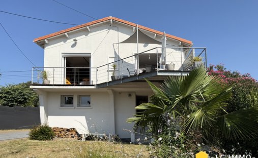 House in Saint-Georges-de-Didonne, Nouvelle-Aquitaine, France 1